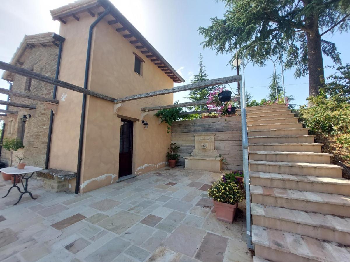 Ca' Gulino - Urbino - Villa Con Minipiscina In Borgo Antico Bagian luar foto