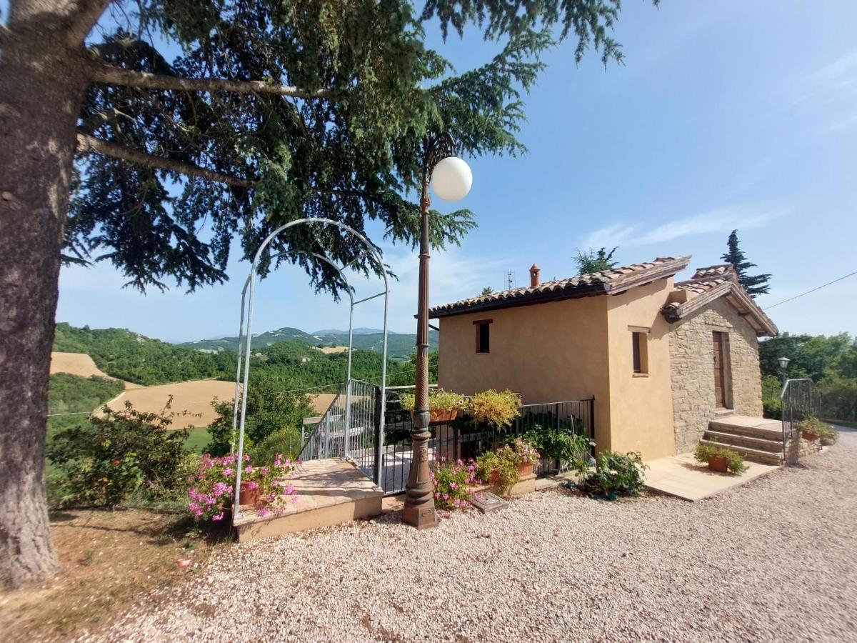 Ca' Gulino - Urbino - Villa Con Minipiscina In Borgo Antico Bagian luar foto