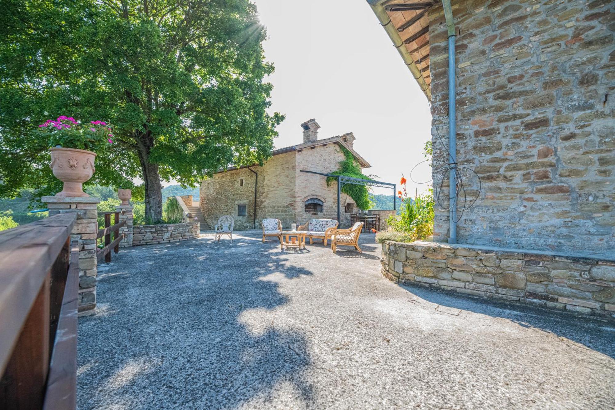 Ca' Gulino - Urbino - Villa Con Minipiscina In Borgo Antico Bagian luar foto