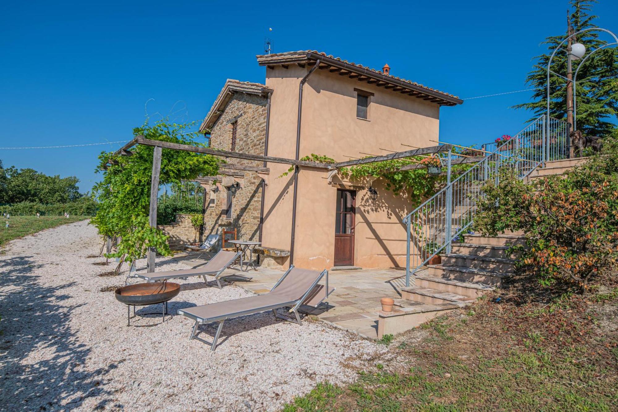 Ca' Gulino - Urbino - Villa Con Minipiscina In Borgo Antico Bagian luar foto