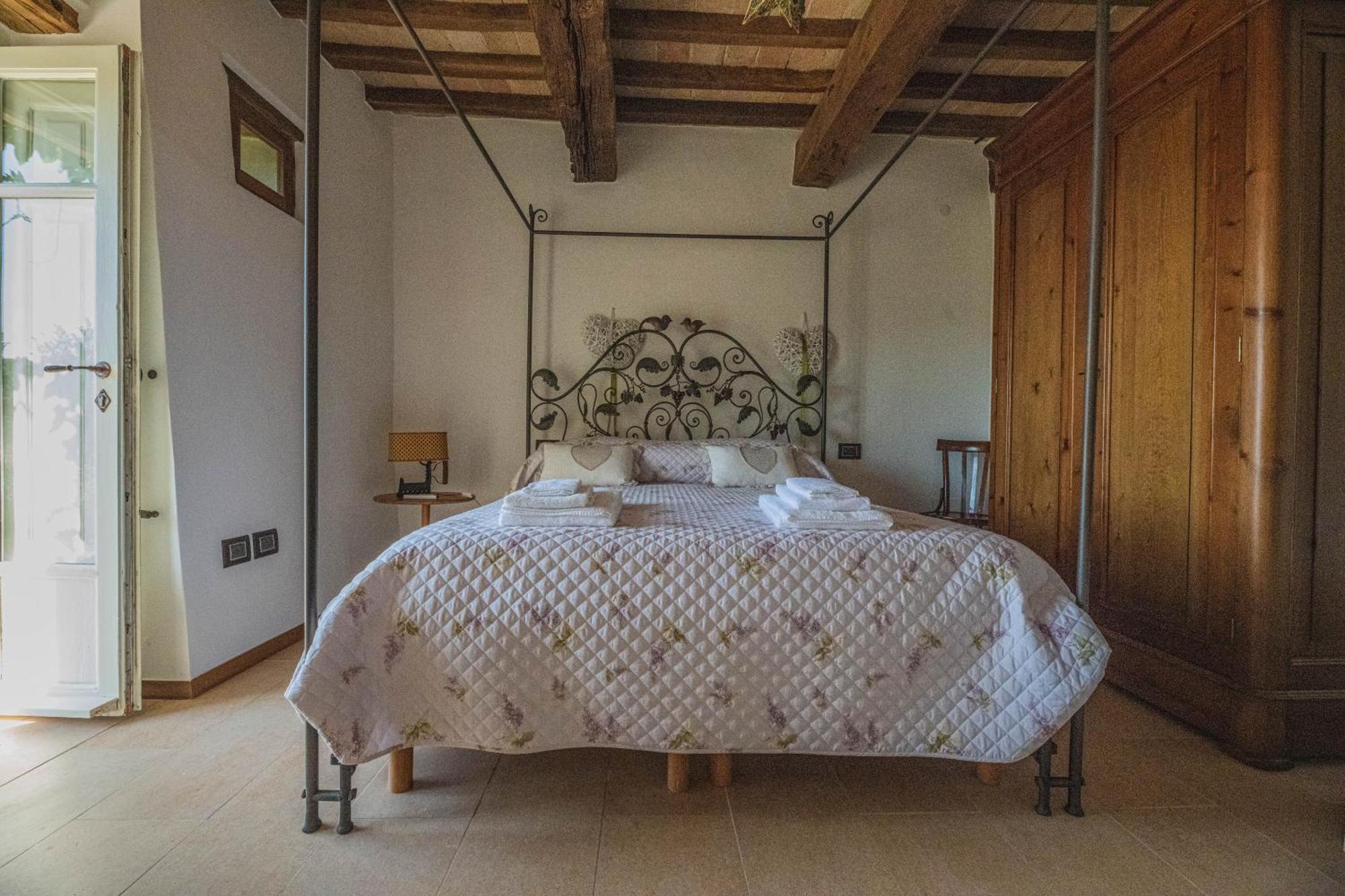 Ca' Gulino - Urbino - Villa Con Minipiscina In Borgo Antico Bagian luar foto
