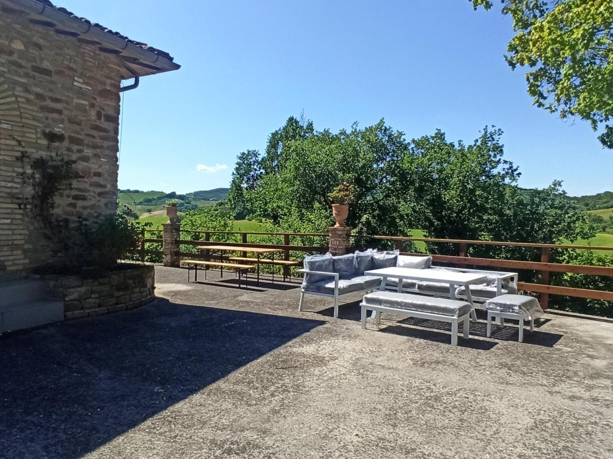 Ca' Gulino - Urbino - Villa Con Minipiscina In Borgo Antico Bagian luar foto